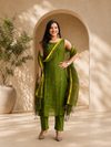Sleeveless Kurta Pant Set with Tassel Dupatta